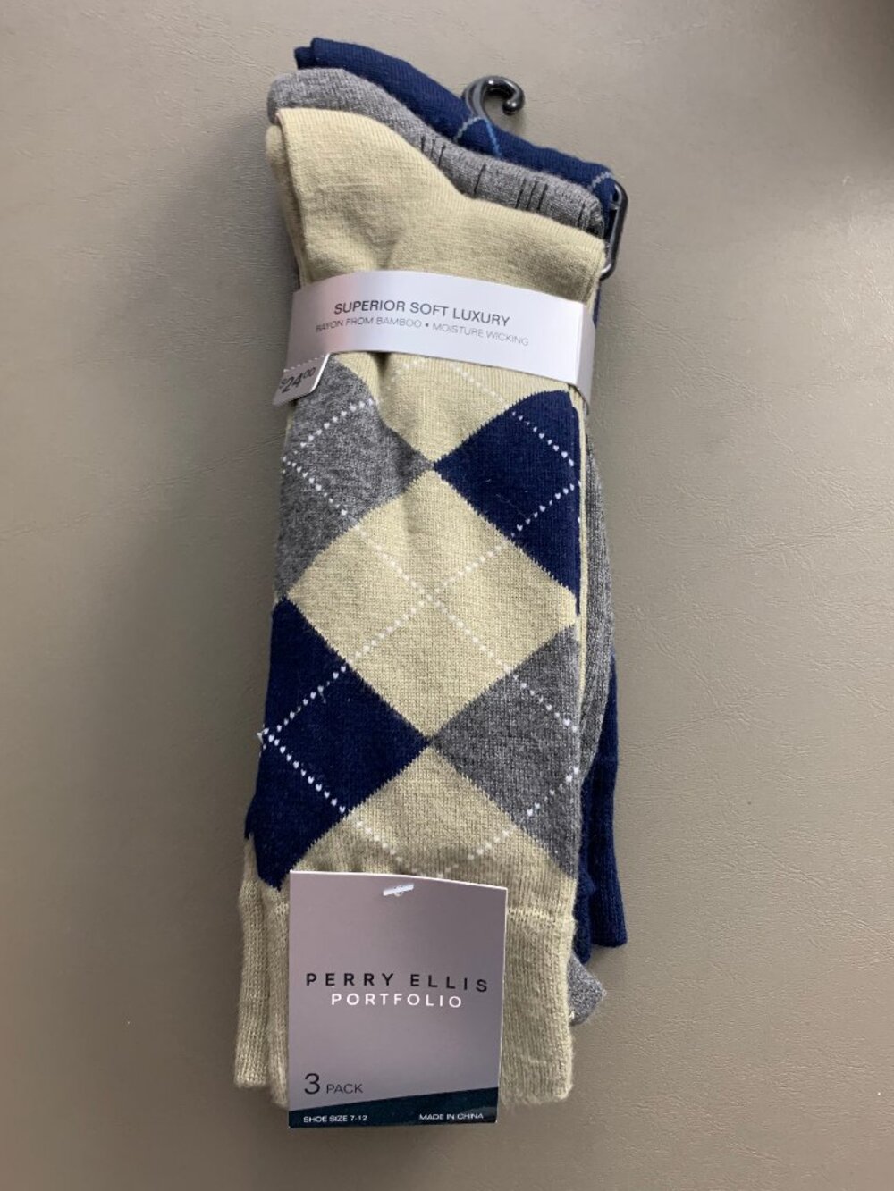 Perry Ellis Portfolio Men's 3-Pack Dress Socks, Variety Pattern Multi, One Size
